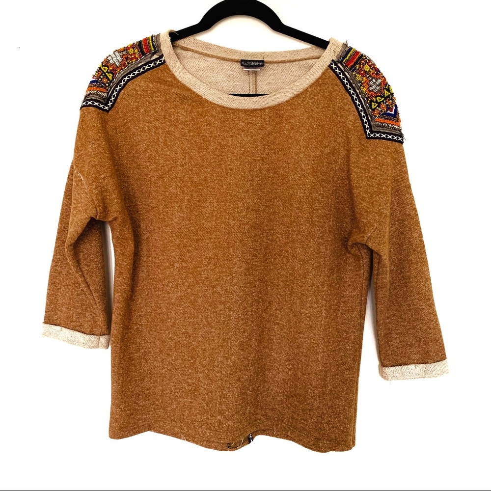 Daytrip Sweater Size Small - Picture 2 of 6